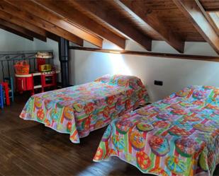 Dormitori de Casa adosada en venda en Ayna amb Balcó