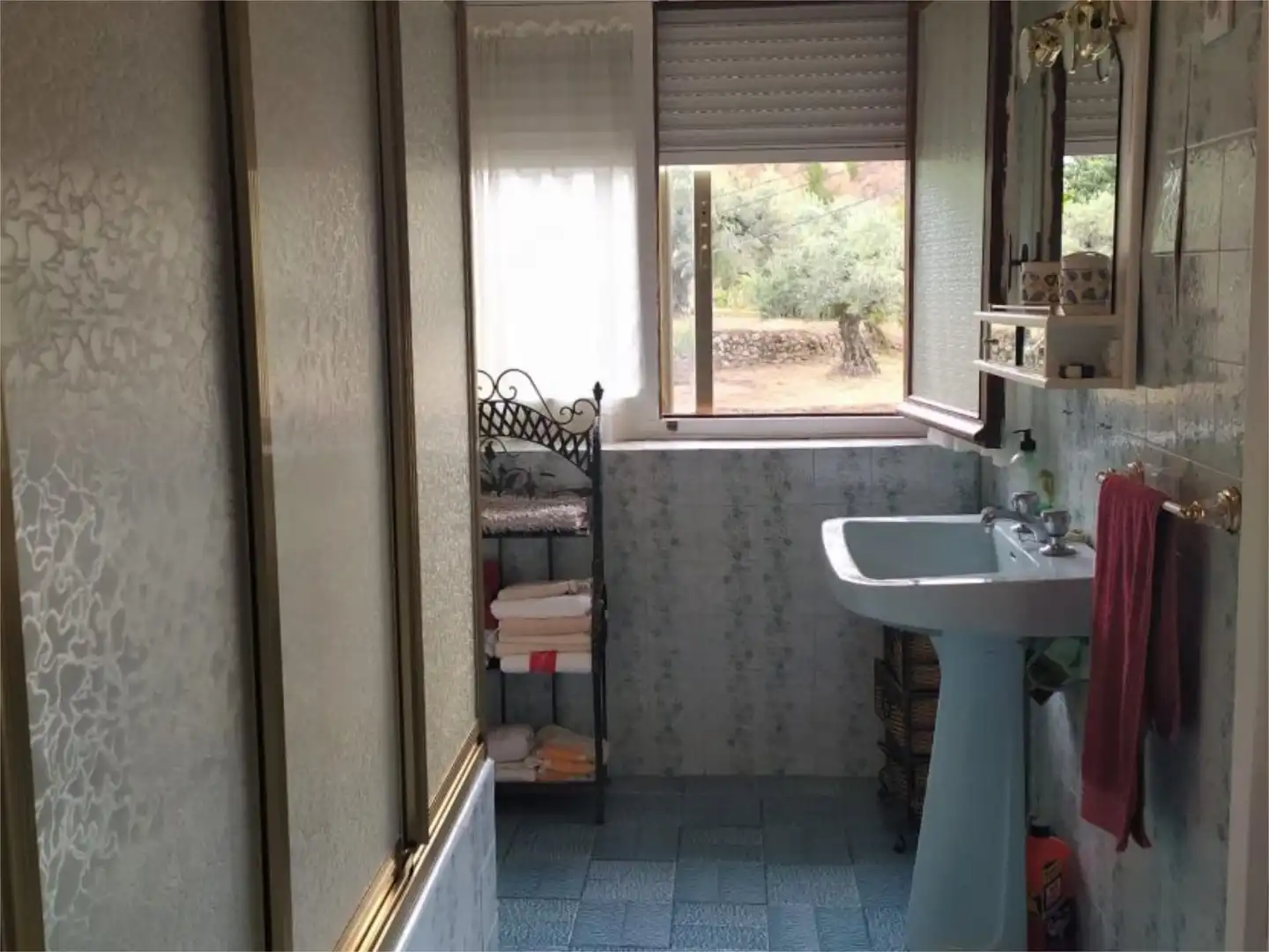Casa o chalet en venta en Carretera Mombeltrán, 17, San Esteban del Valle Baño de Casa o chalet en venta en San Esteban del Valle con Calefacción, Jardín privado y Terraza