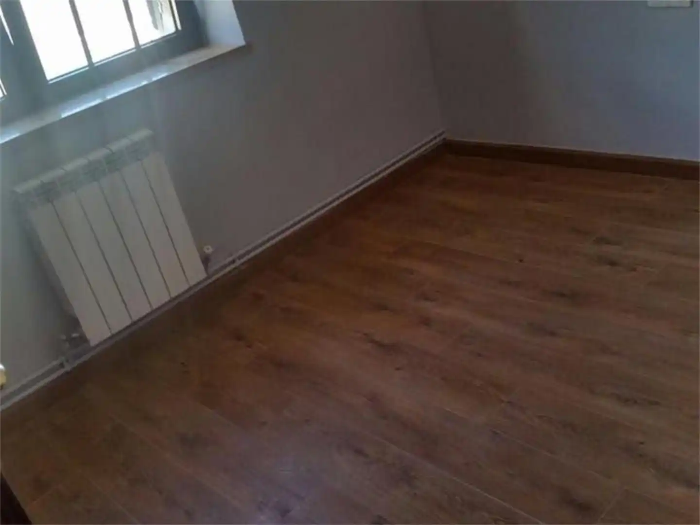 Dúplex en venta en Calle Capitán Lozano, 20, La Pola de Gordón Habitación de Dúplex en venta en La Pola de Gordón con Calefacción, Jardín privado y Parquet