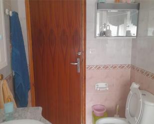 Bathroom of Planta baja for sale in Gorafe  with Private garden, Storage room and Furnished