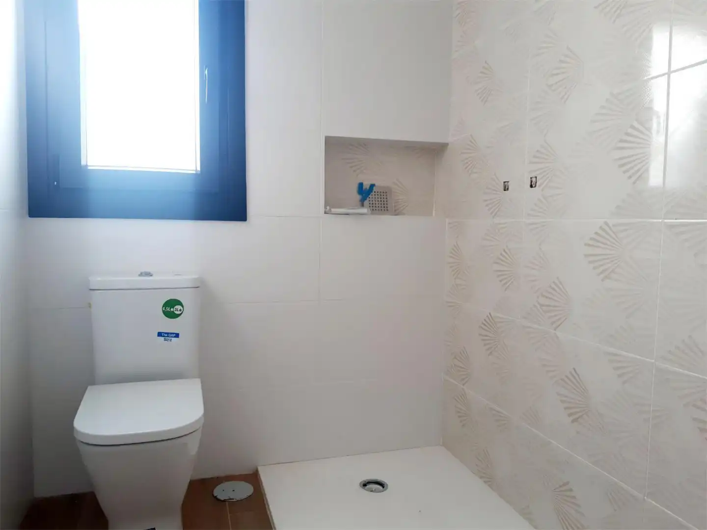 Casa o chalet en venta en Calle Barcelona, 59, Mota del Cuervo Baño de Casa o chalet en venta en Mota del Cuervo con Calefacción y Jardín privado