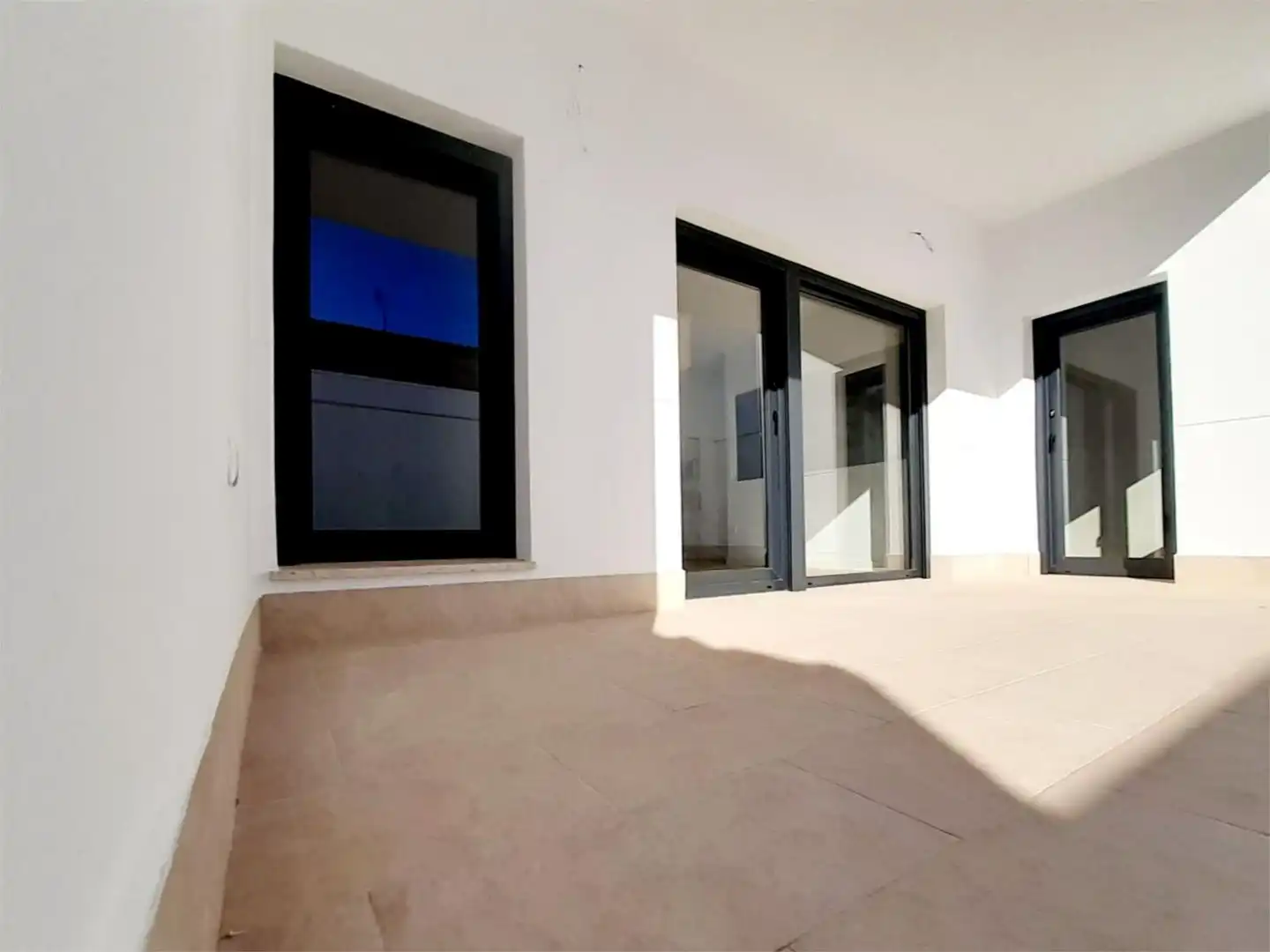 Casa o chalet en venta en Calle Barcelona, 59, Mota del Cuervo Casa o chalet en venta en Mota del Cuervo con Calefacción y Jardín privado