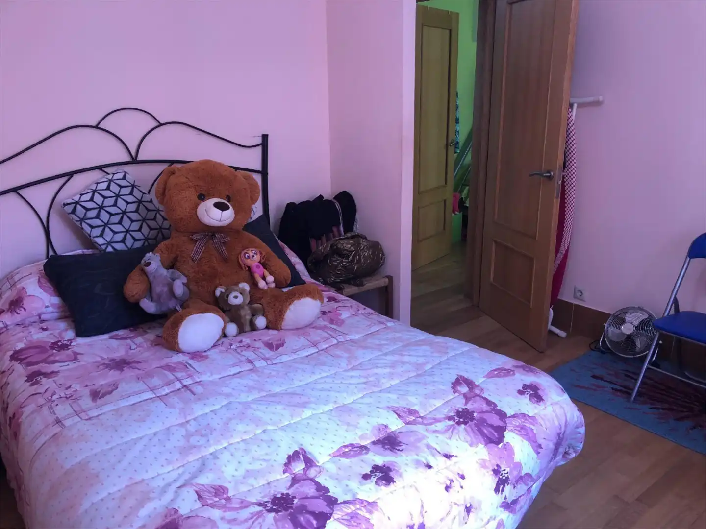 Habitación de Piso en venta en Saldaña de Burgos con Calefacción, Parquet y Amueblado