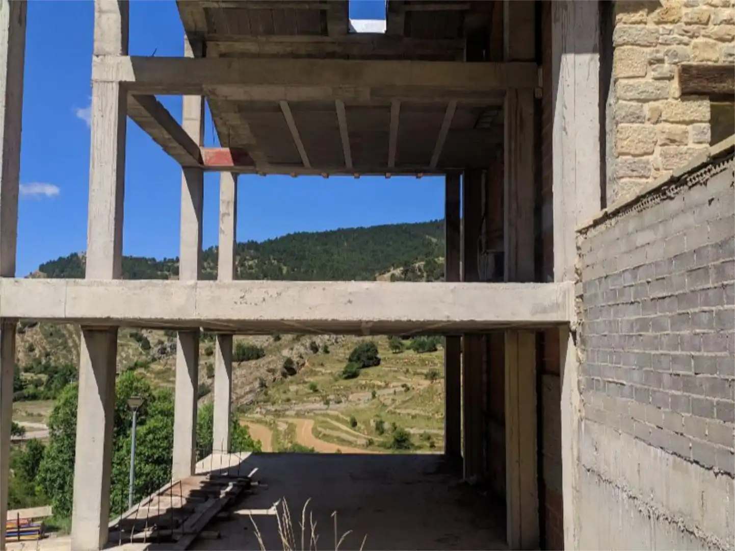 Land for sale in Linares de Mora Exterior view of Land for sale in Linares de Mora