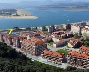 Vista exterior de Pis en venda en Santoña amb Terrassa