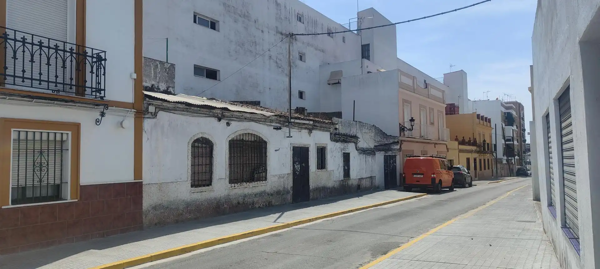 Vista exterior de Casa adosada en venta en Castilleja de la Cuesta
