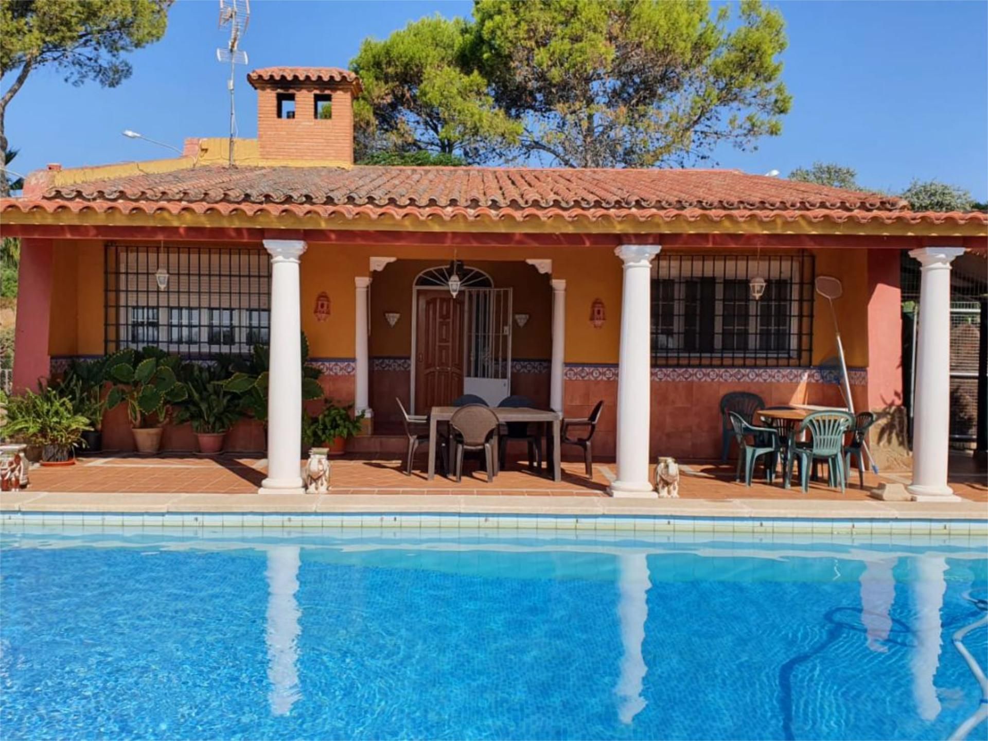 Piscina de Casa o xalet en venda en  Córdoba Capital amb Aire condicionat, Terrassa i Piscina