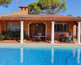 Swimming pool of House or chalet for sale in  Córdoba Capital  with Air Conditioner, Terrace and Swimming Pool