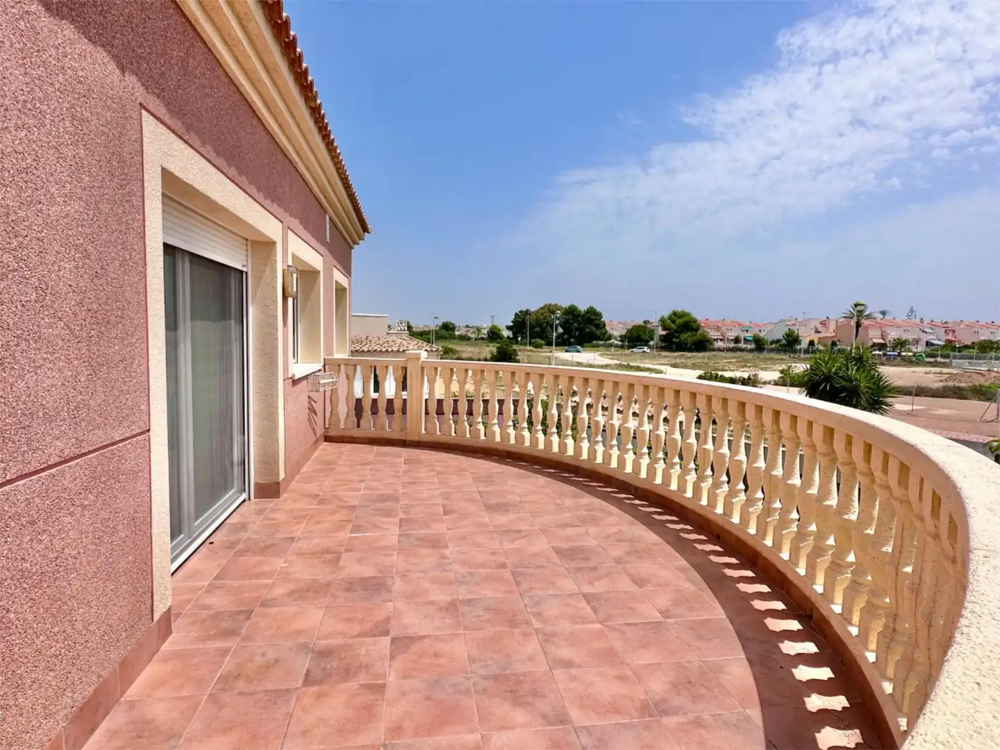 Terrassa de Casa o xalet de lloguer en Torrevieja amb Aire condicionat, Jardí privat i Parquet