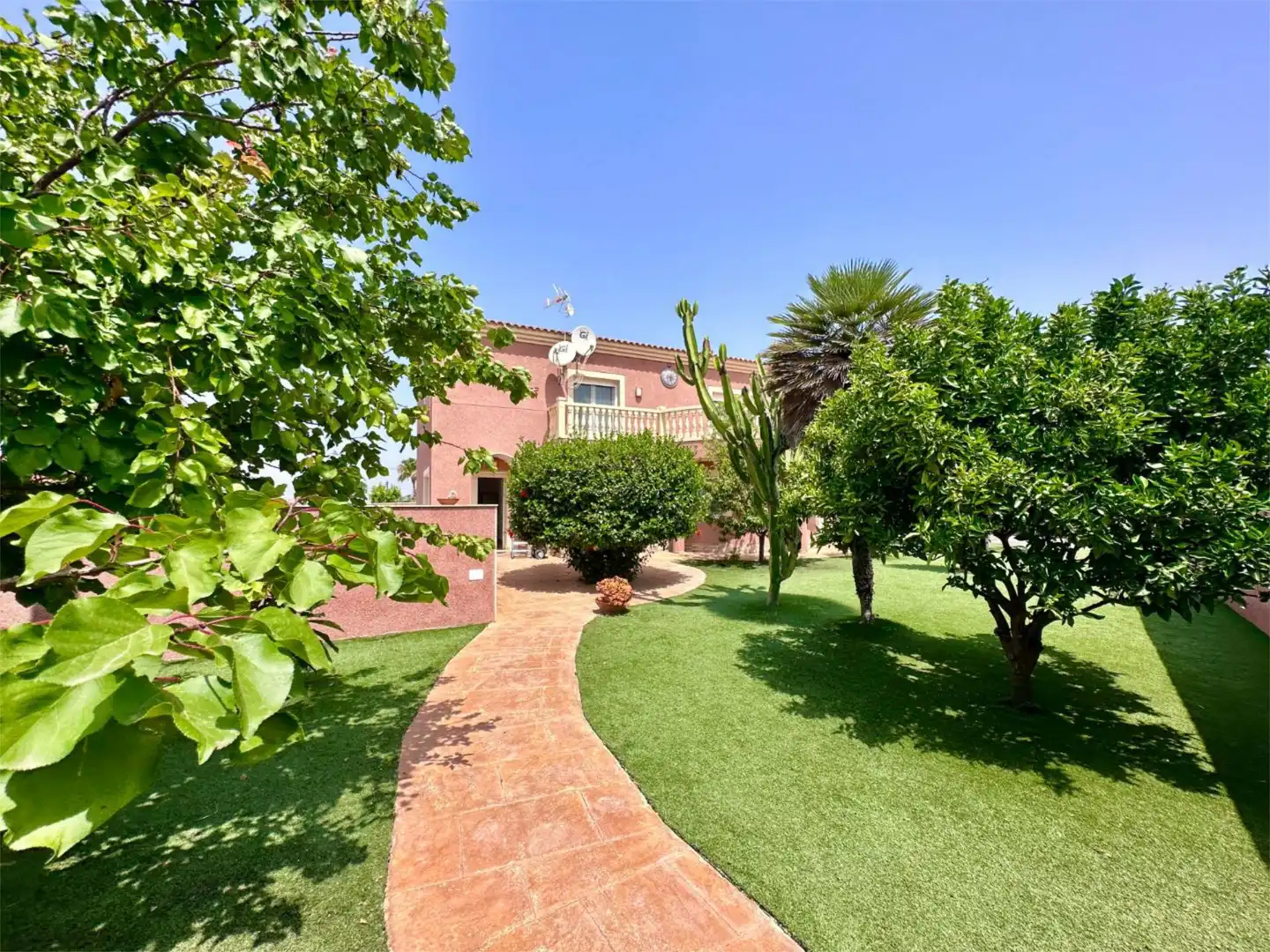 Jardí de Casa o xalet de lloguer en Torrevieja amb Aire condicionat, Jardí privat i Parquet
