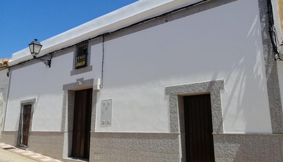 Single-family semi-detached for sale in Calle Nueva, 16, Calzadilla de los Barros, Badajoz - image 1 Photo 1 of Single-family semi-detached for sale in Calle Nueva, 16, Calzadilla de los Barros, Badajoz