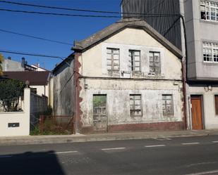 Vista exterior de Casa adosada en venda en Ordes