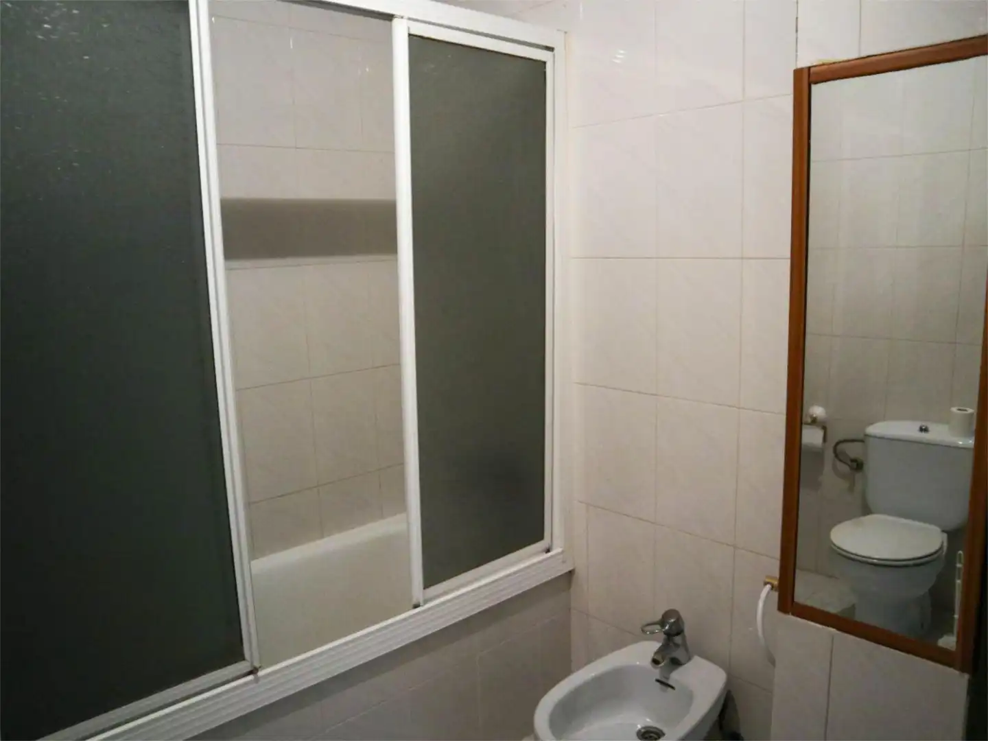 Bathroom of Flat for sale in La Rambla  with Air Conditioner, Terrace and Balcony