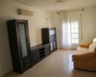 Living room of Flat for sale in La Rambla  with Air Conditioner, Terrace and Balcony