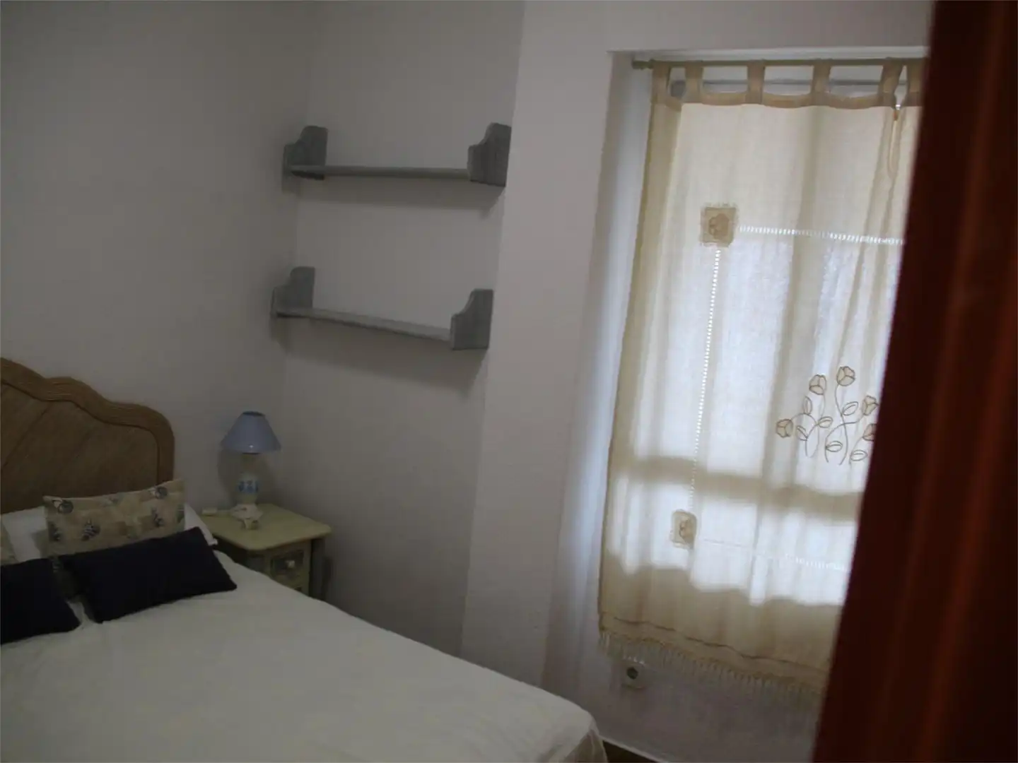 Schlafzimmer von Wohnung zur Miete in Alicante / Alacant mit Privatgarten, Terrasse und Schwimmbad