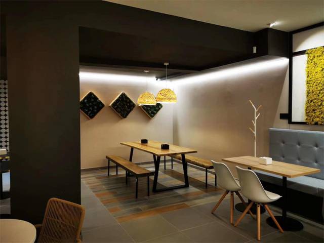 Local comercial en Alquiler en Carrer del Doctor Reig, 66 en Centre