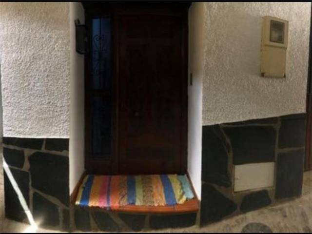 Piso en Venta en Calle Cuesta, 28 en Trevélez