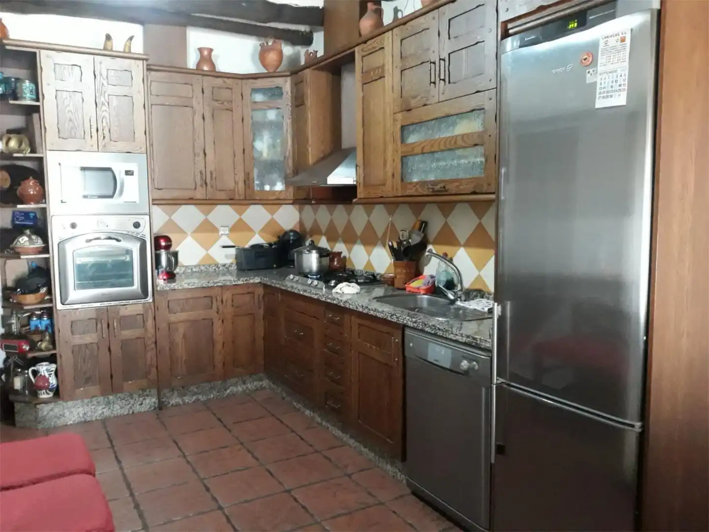 Piso en venta en Calle Cuesta, 28, Trevélez Cocina de Piso en venta en Trevélez con Terraza, Trastero y Balcón