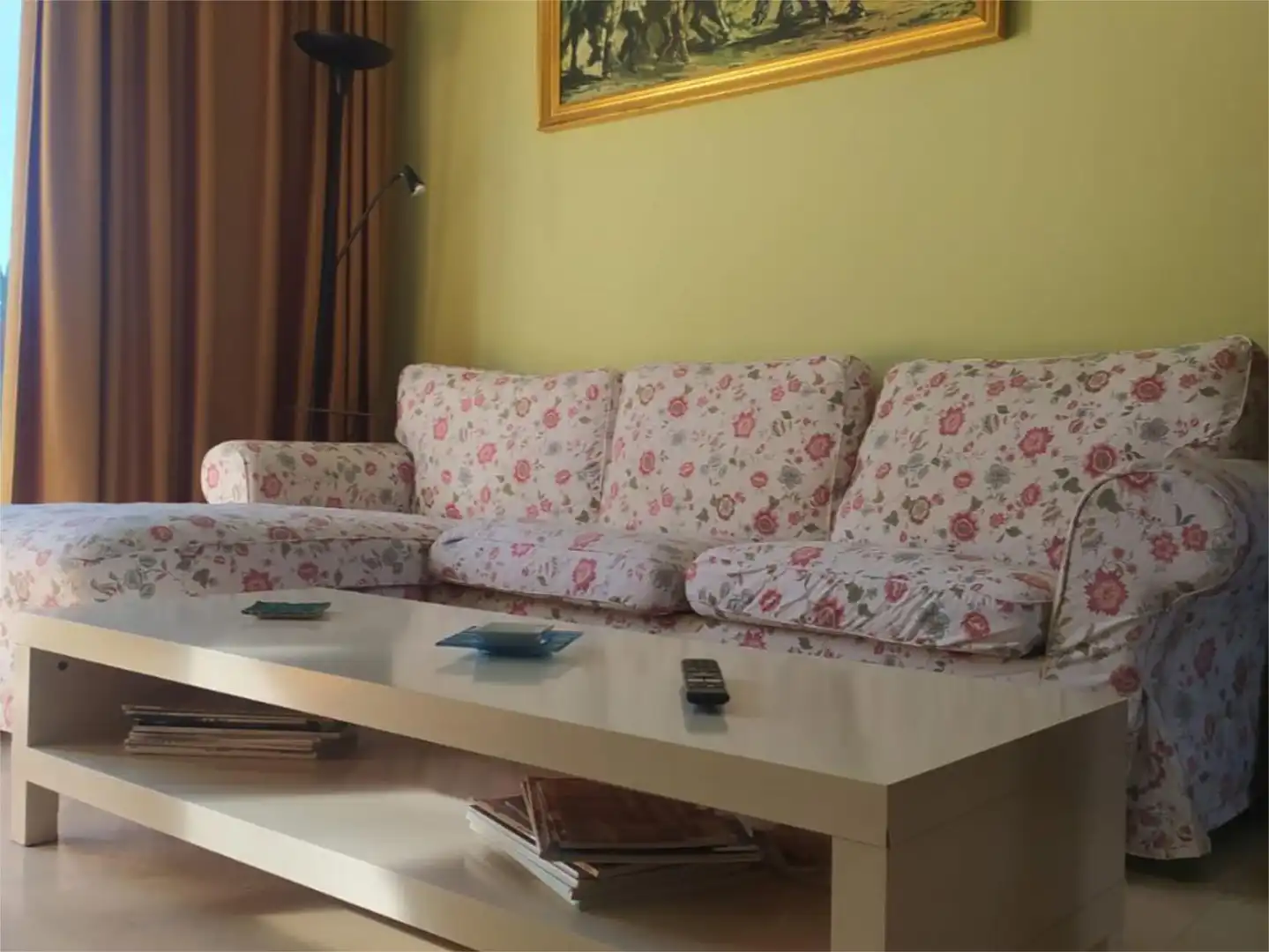 Country house zum Verkauf in Carretera de Huétor Vega, 20, Camino de los Neveros - Serrallo Wohnzimmer von Country house zum Verkauf in Granada mit Klimaanlage, Heizung und Parkett