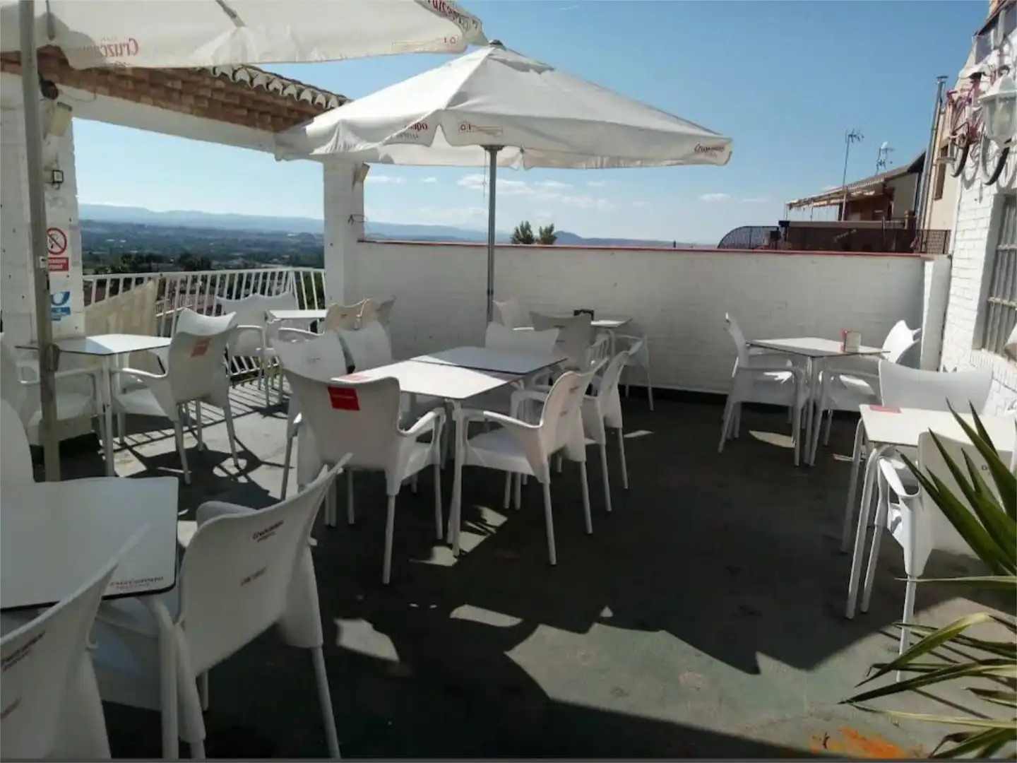 Country house zum Verkauf in Carretera de Huétor Vega, 20, Camino de los Neveros - Serrallo Terrasse von Country house zum Verkauf in Granada mit Klimaanlage, Heizung und Parkett
