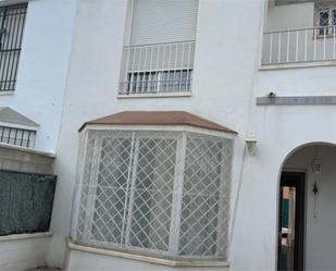 Single-family semi-detached to rent in Street Calle Rumba, 43, Gerena