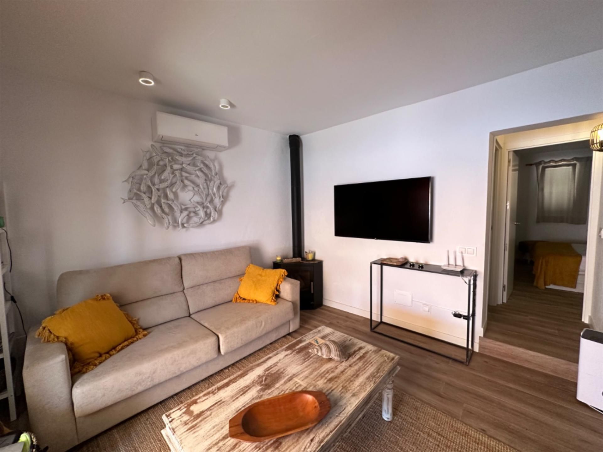 Sala d'estar de Pis en venda en Sant Lluís amb Aire condicionat i Terrassa