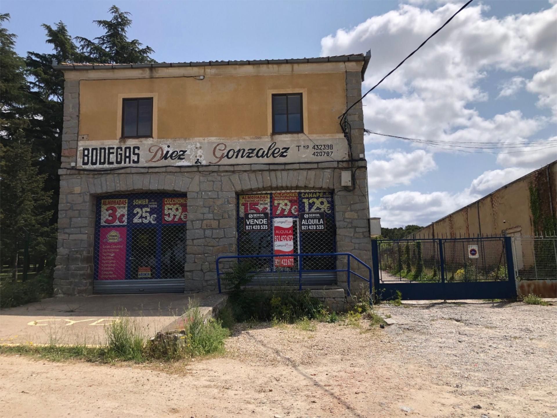 Nau industrial de lloguer en Segovia Capital amb Parquet