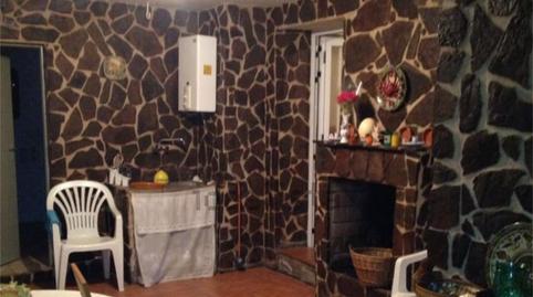 Foto 4 de Casa adosada en venda a Calle Larga del Barrio, 32, Fuenlabrada de los Montes, Badajoz