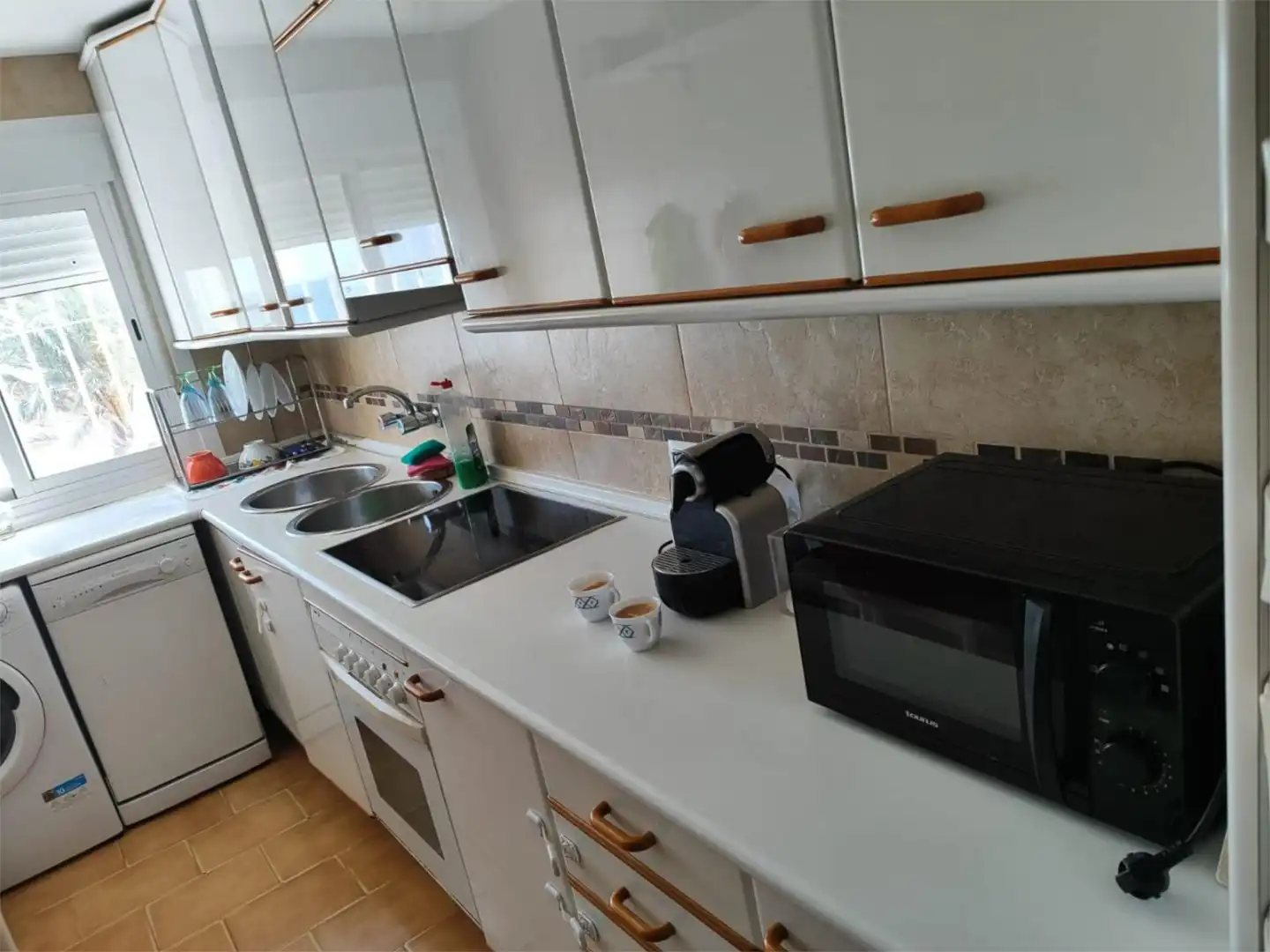 Apartamento de alquiler en Avenida de la Barrosa, 112, La Barrosa Apartamento de alquiler en Avenida de la Barrosa, 112, La Barrosa