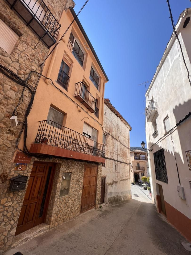 Exterior view of Country house for sale in Casas Bajas  with Heating, Parquet flooring and Furnished