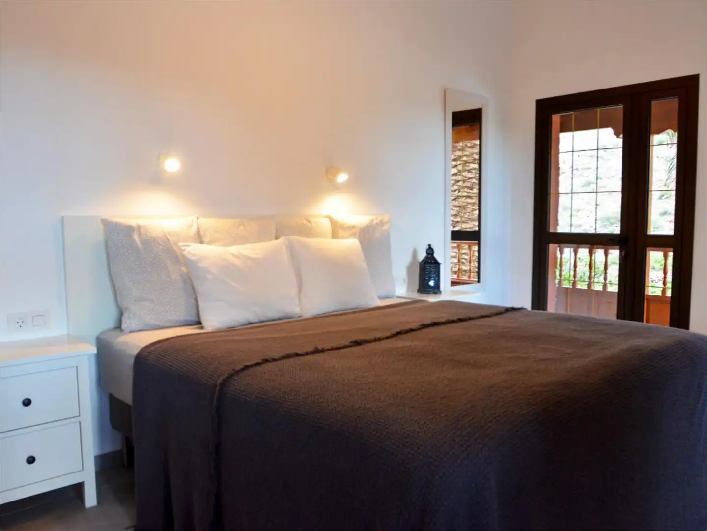 Bedroom of Houses for sale in San Bartolomé de Tirajana  with Air Conditioner, Terrace and Swimming Pool