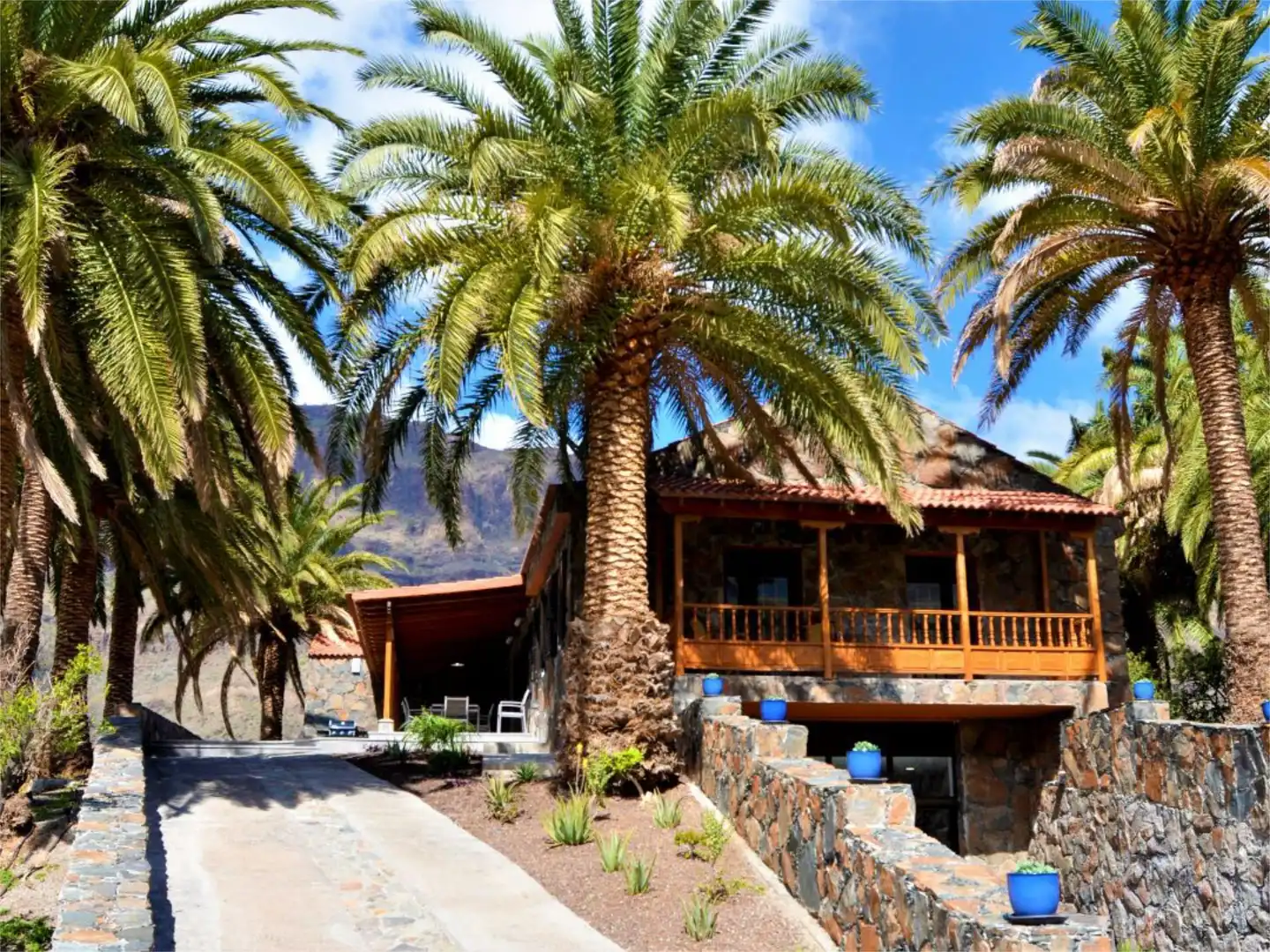 Houses for sale in San Bartolomé de Tirajana  with Air Conditioner, Terrace and Swimming Pool