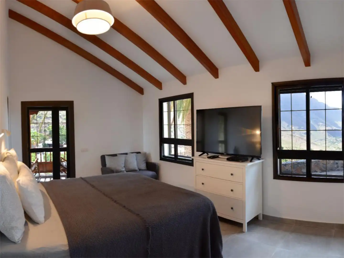 Bedroom of Houses for sale in San Bartolomé de Tirajana  with Air Conditioner, Terrace and Swimming Pool