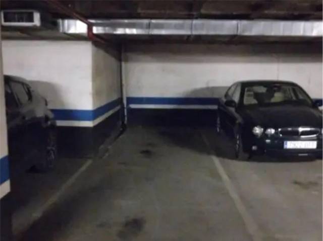 Garaje en Venta en Calle de la Codorniz, 4 en Vista Alegre