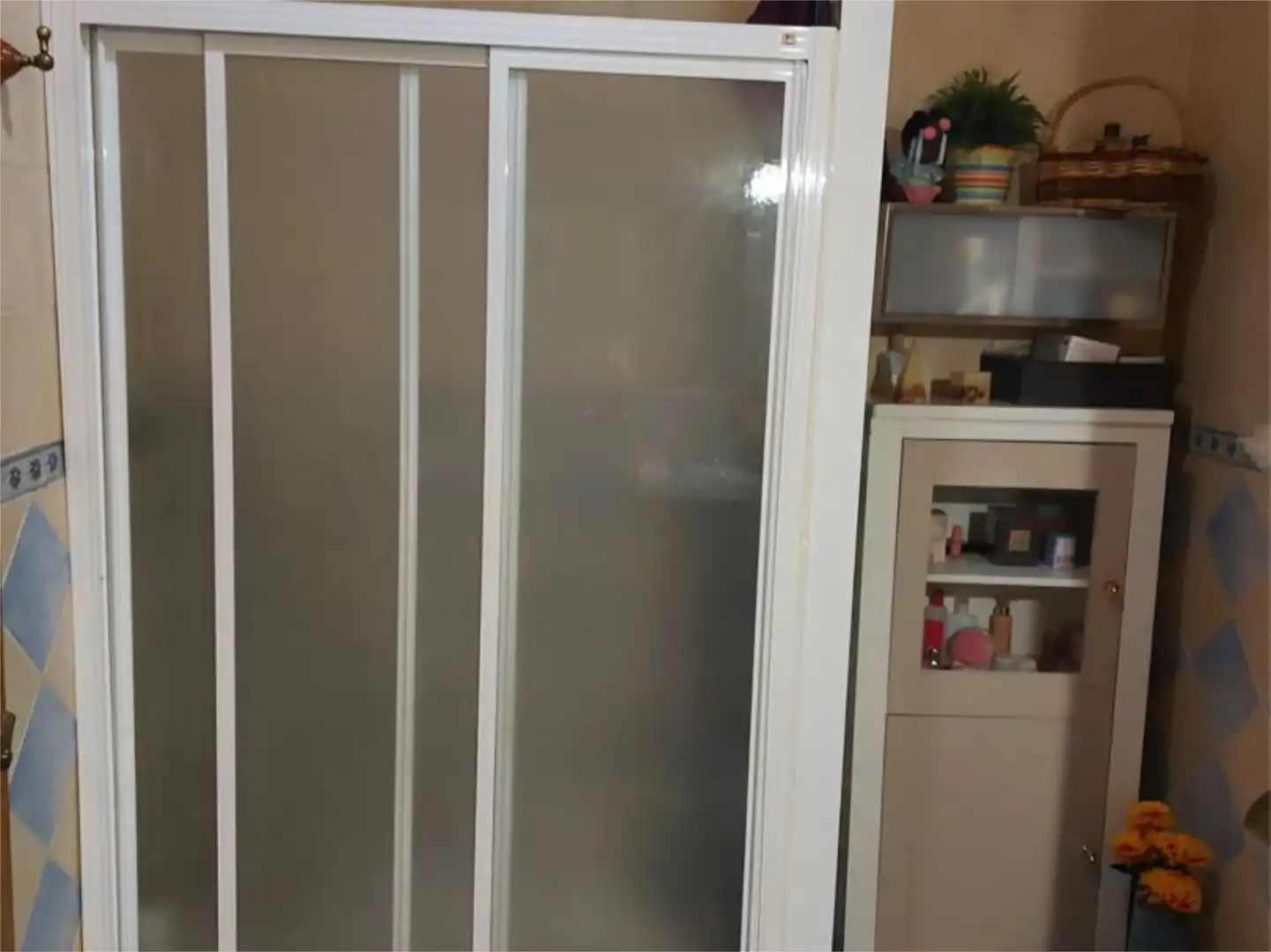 Baño de Piso en venta en Úbeda con Aire acondicionado, Calefacción y Terraza