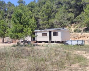 Vista exterior de Finca rústica en venda en Gandesa amb Aire condicionat i Piscina