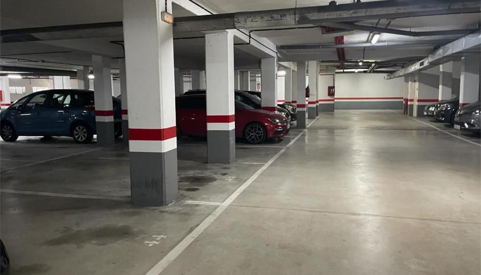 Garage to rent in Bernar Etxepare Kalea, 2b, Etxebarri, Bizkaia - image 1 Photo 1 of Garage to rent in Bernar Etxepare Kalea, 2b, Etxebarri, Bizkaia