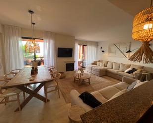 Living room of Apartment for sale in Mijas  with Air Conditioner, Terrace and Swimming Pool