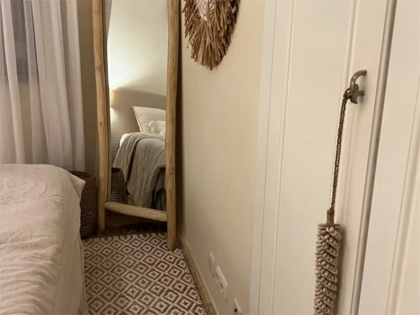 Apartments for sale in Calle Cristobal Colon Urb Sitio de Calahonda, 9013, Calahonda Bedroom of Apartments for sale in Mijas with Air Conditioner, Terrace and Swimming Pool