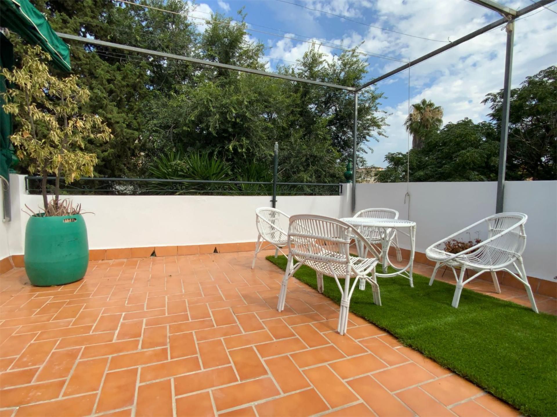 Terrace of Single-family semi-detached to share in  Sevilla Capital  with Air Conditioner, Heating and Terrace