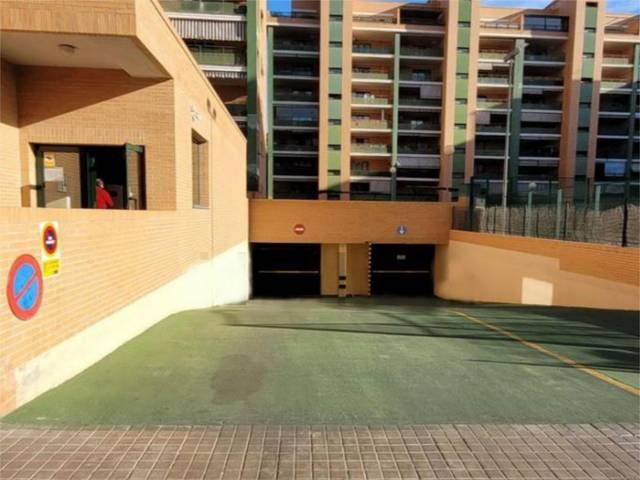 Garaje en Alquiler en Passeig Penyal d'Ifach, 16 en Casas Verdes