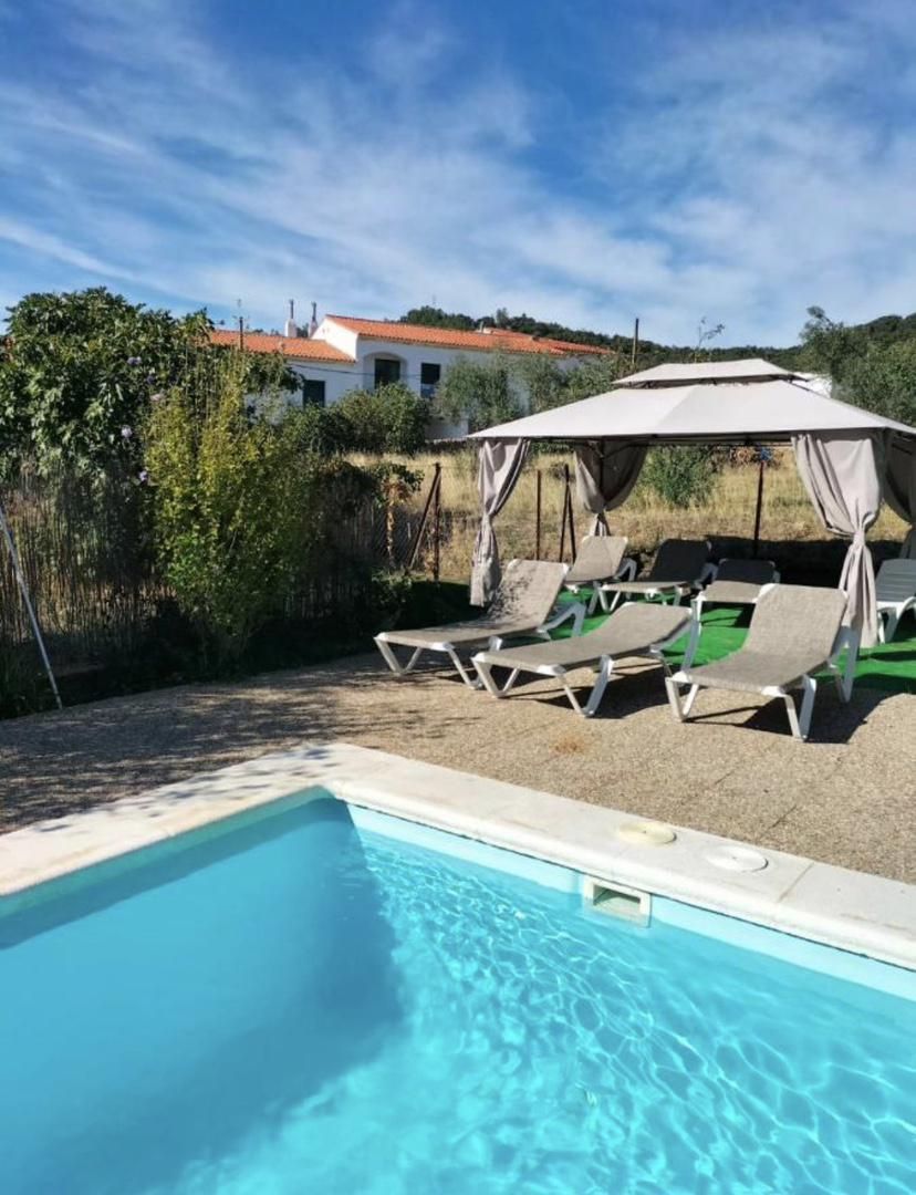 Piscina de Casa adosada en venda en Santa Ana la Real amb Aire condicionat, Calefacció i Jardí privat