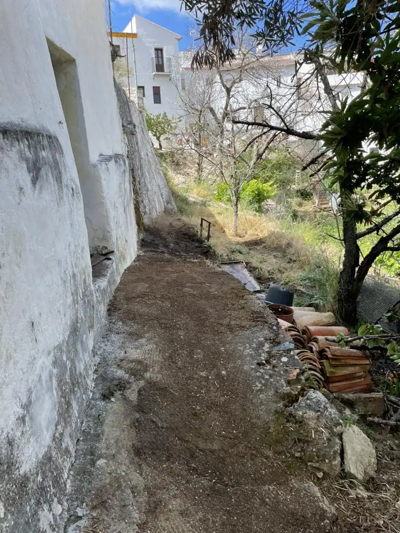 Casa adosada en venta en Calle Iglesia, 6, Parauta Casa adosada en venta en Parauta con Jardín privado, Terraza y Amueblado