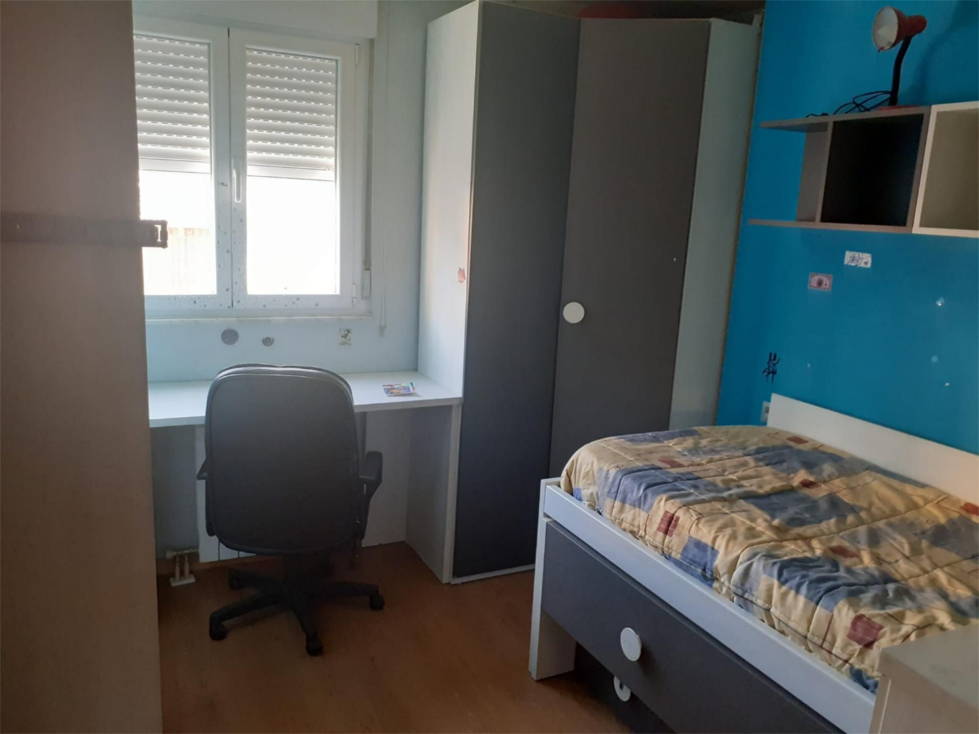 Bedroom of Flat to share in Santa Marta de Tormes  with Heating, Parquet flooring and Terrace