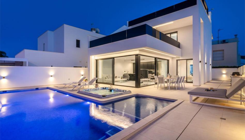 House or chalet for sale in Calle Foque, 13, Santiago de la Ribera, Murcia - image 1 Photo 1 of House or chalet for sale in Calle Foque, 13, Santiago de la Ribera, Murcia