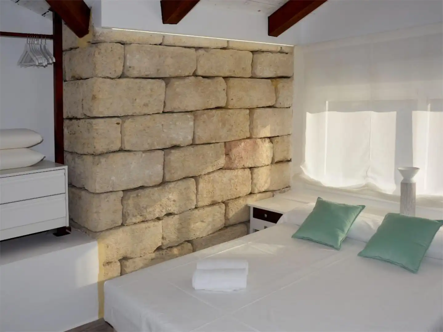 Flat for rent in Carretera Obejo, 76, El Brillante -El Naranjo - El Tablero Bedroom of Flat for rent in Córdoba with Air Conditioner, Heating and Private garden