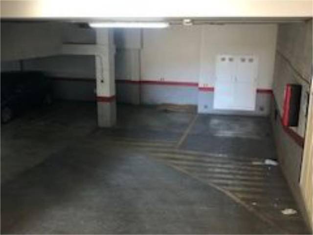 Garaje en Alquiler en Carrer Barranc del Tramusser, 4 en Almussafes