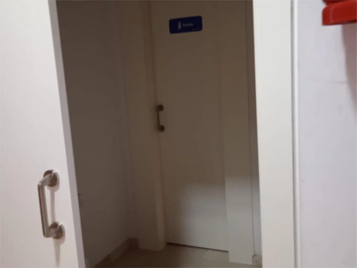 Commercial properties for sale in Calle Estrella Rigel, 1, Pino Montano - Consolación Commercial properties for sale in Sevilla with Air Conditioner and Heating