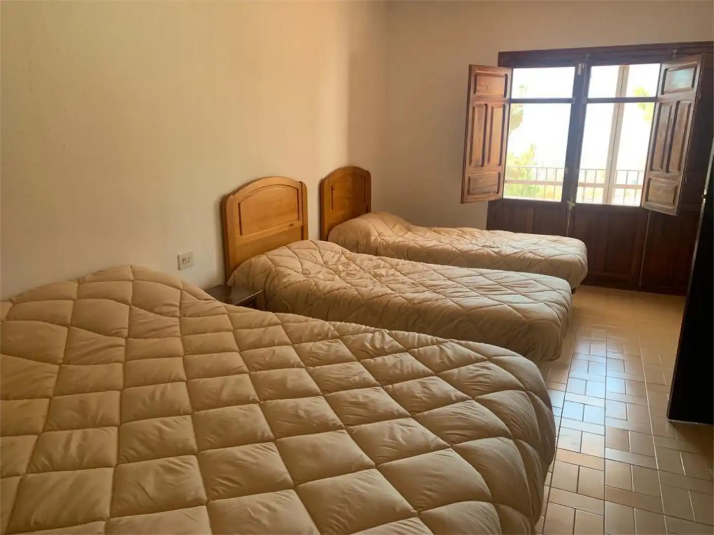 Country homes for sale in Diseminado Diseminados, 697, Órgiva Bedroom of Country homes for sale in Órgiva with Terrace, Swimming Pool and Balcony
