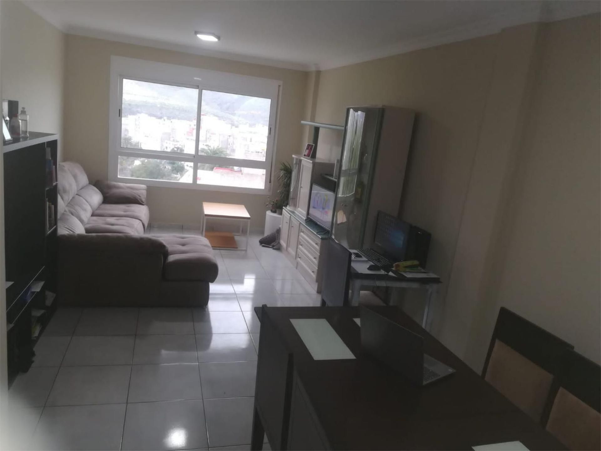 Living room of Flat for sale in Las Palmas de Gran Canaria  with Air Conditioner, Storage room and Furnished
